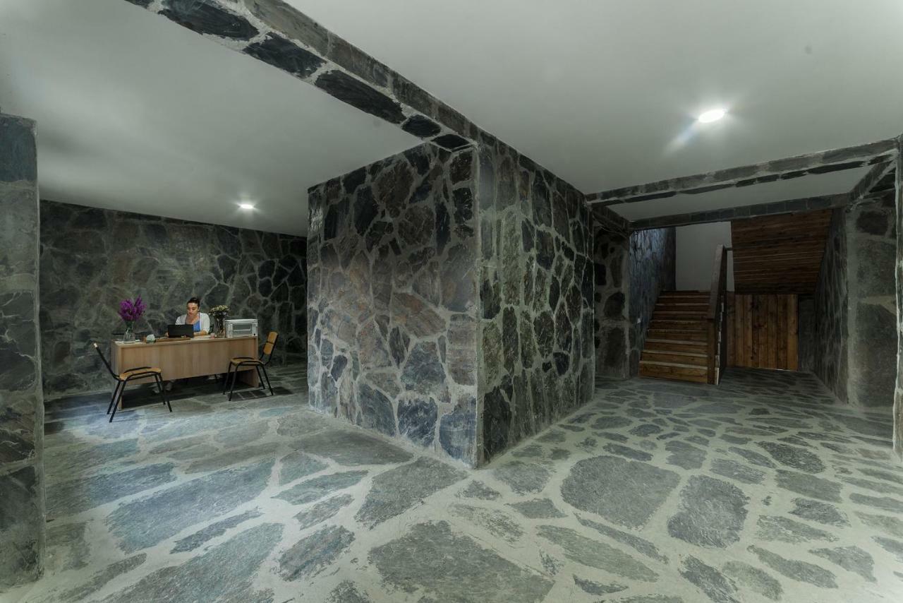Hotel Complex Nabadi Omalo Exterior photo